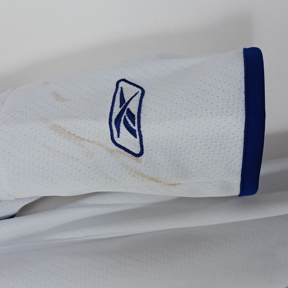 ✨3/$25✨ Toronto Maple Leafs Youth Rbk Jersey - L/XL - Picture 9 of 11